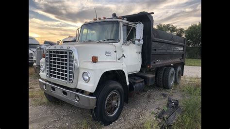 ford l8000 parts